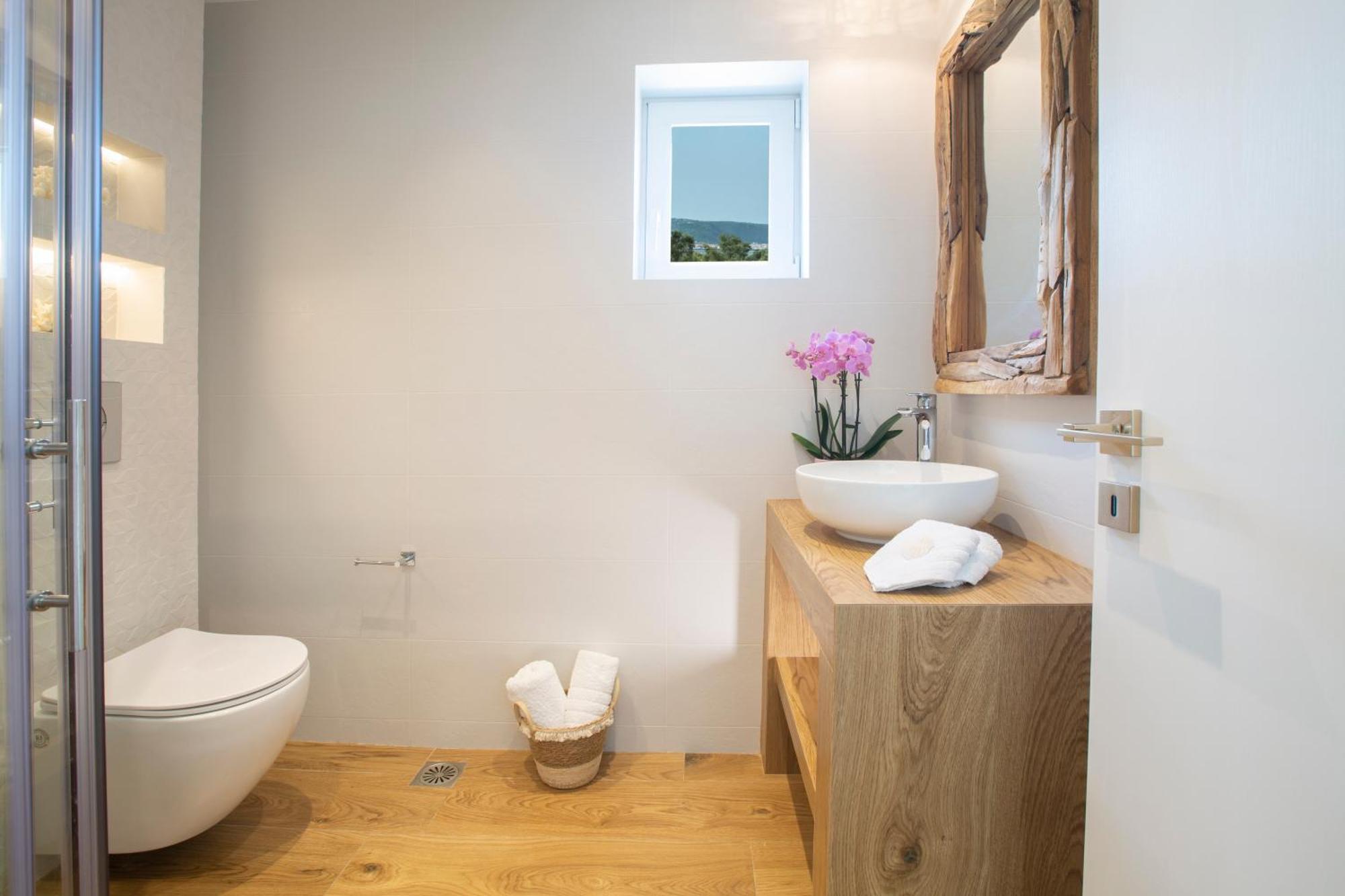 Villa Kallisti - Private Villa With Hot Tub, Large Garden, Close To The Beach Agia Varvara  Extérieur photo